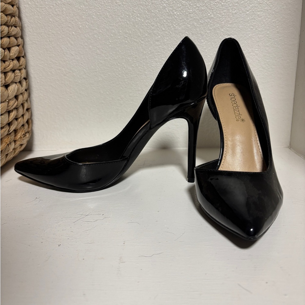 Shoe Dazzle Glossy Black Heels